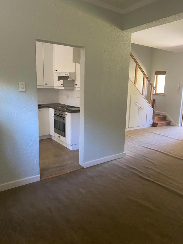 To Let 2 Bedroom Property for Rent in Kenilworth Western Cape